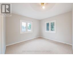 2 - 1384 Chatelain Avenue, Ottawa, ON K1Z8A8 Photo 7