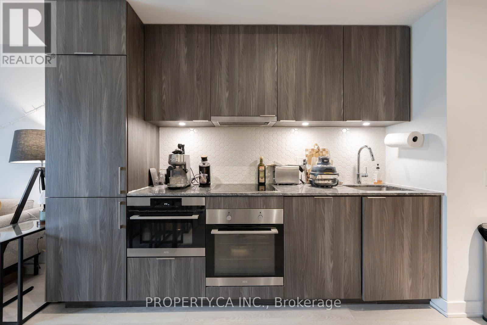 501 - 15 QUEENS QUAY E, Toronto (Waterfront Communities) — photo 8