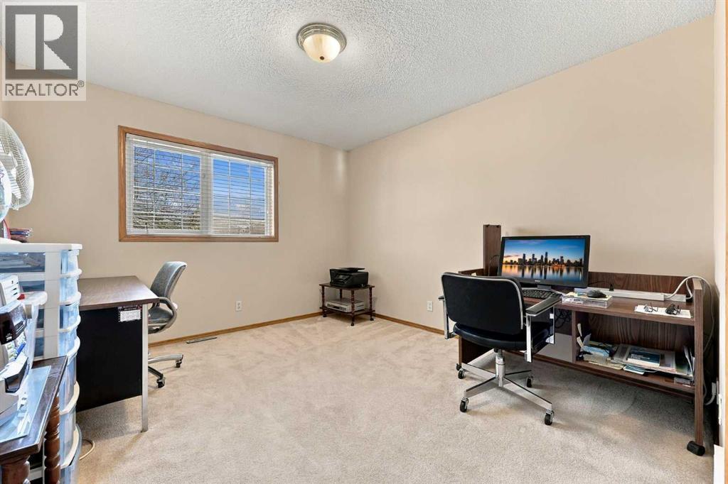 31 Hampstead Close NW - photo 35