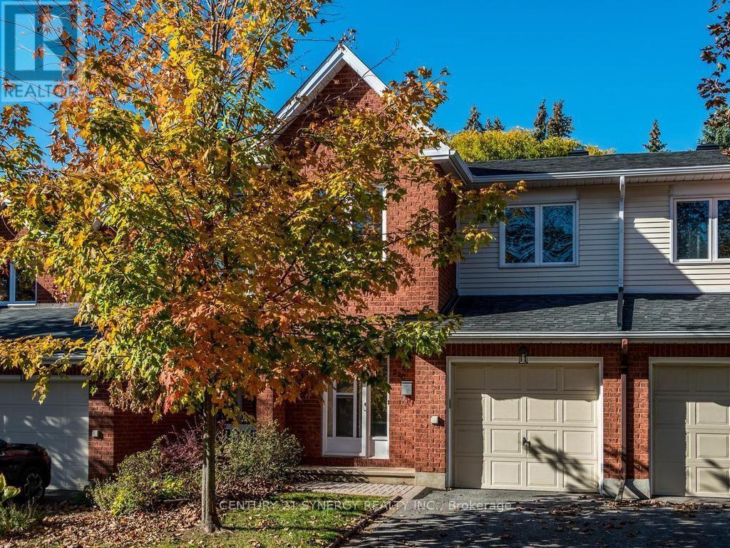 #80 22C MAPLE RIDGE CRESCENT - 1
