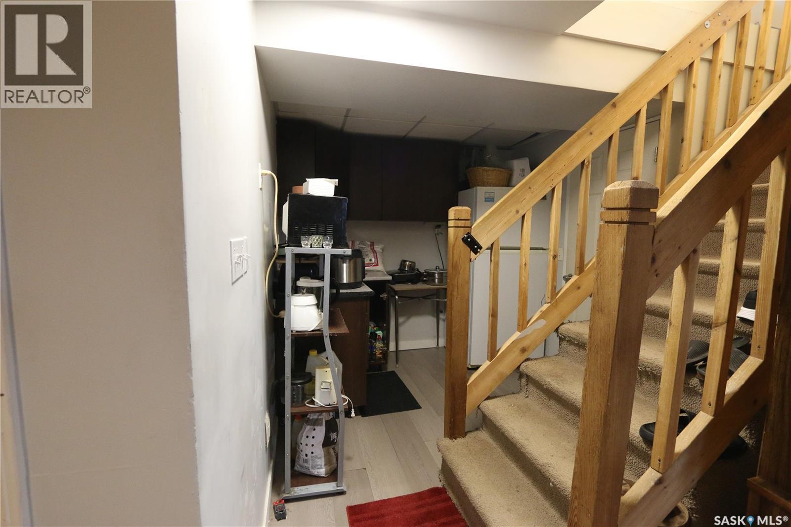 1000 Wascana STREET - 15