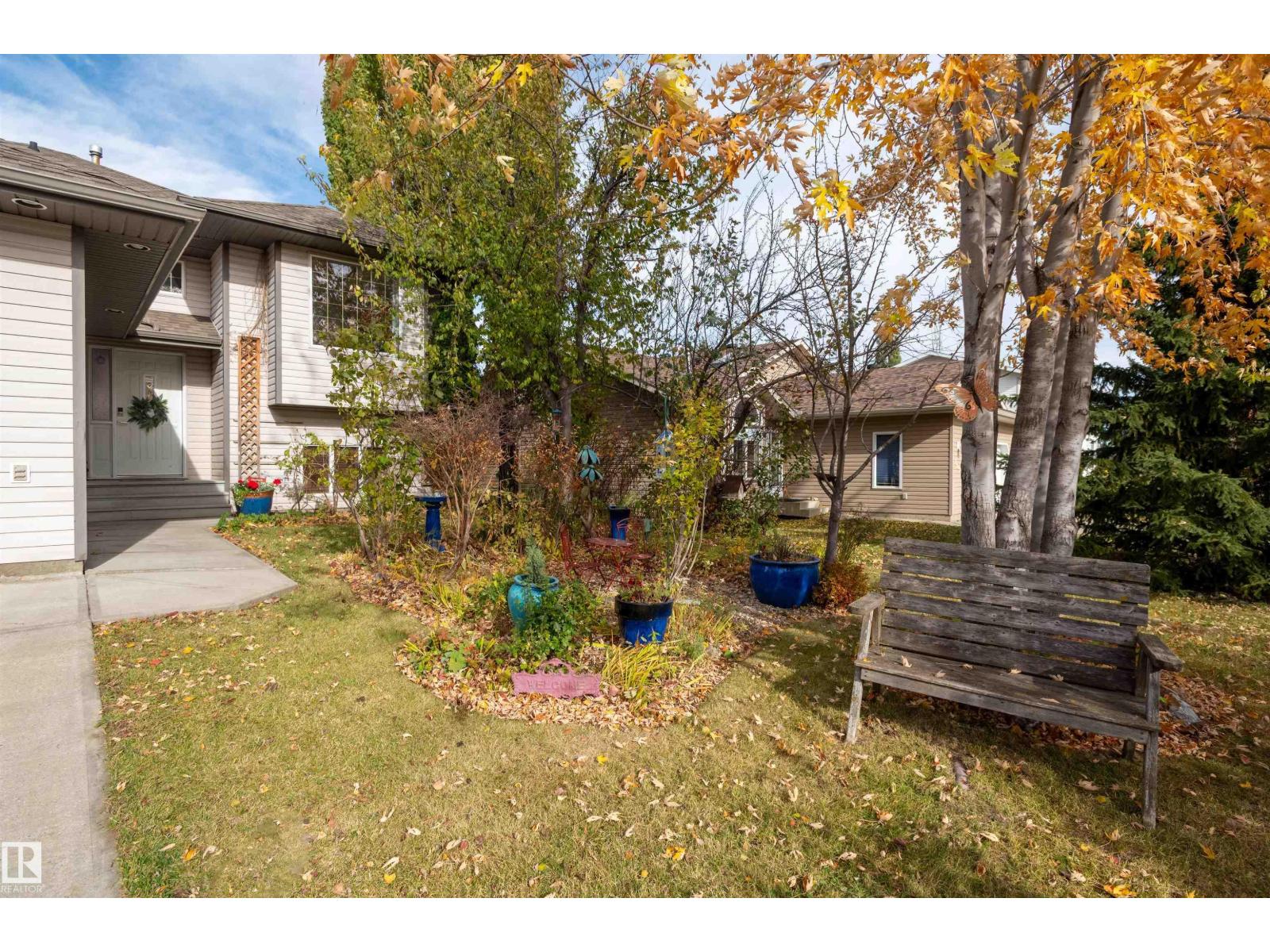 4909 57 AV, Stony Plain 3