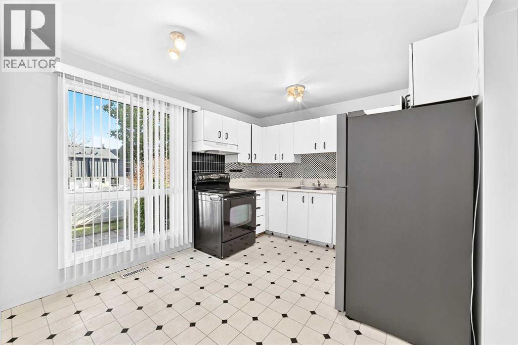 410 Brae Glen Crescent SW - photo 11