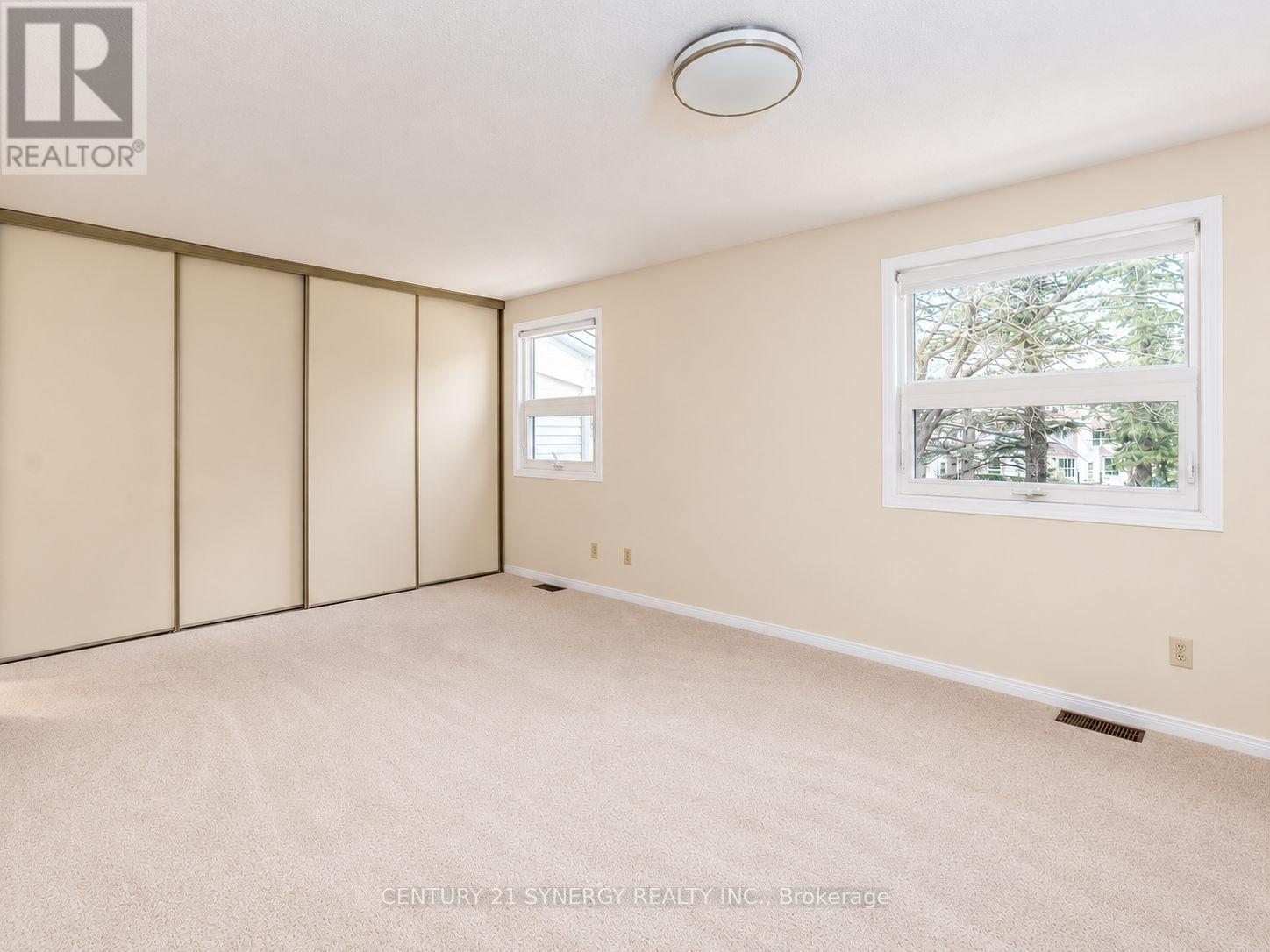 #80 22C MAPLE RIDGE CRESCENT - 17