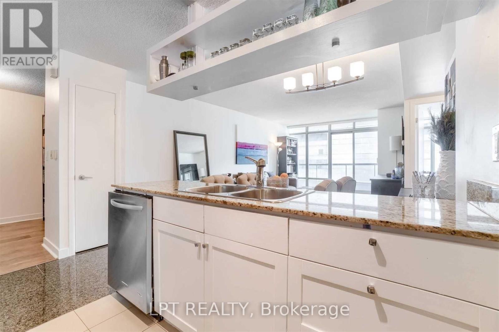 1002 - 81 NAVY WHARF COURT, Toronto (Waterfront Communities) — photo 11
