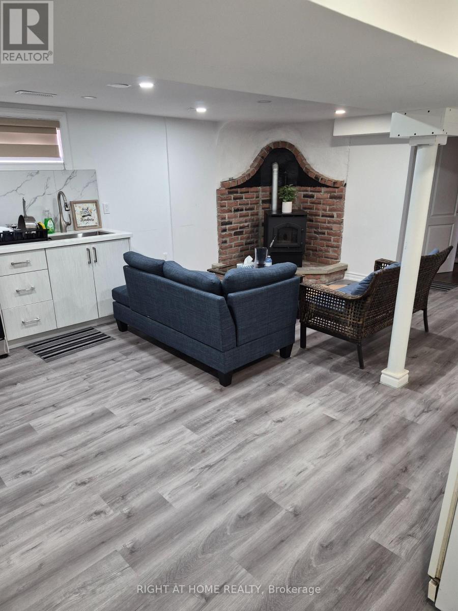 289 Ballard Street South, Oshawa, ON photo 14