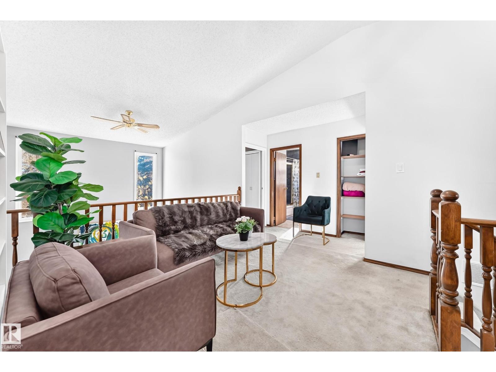92 Howson Crescent NW, photo 36