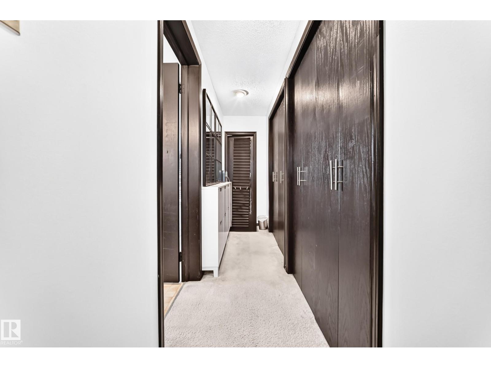 92 Howson Crescent NW, photo 41