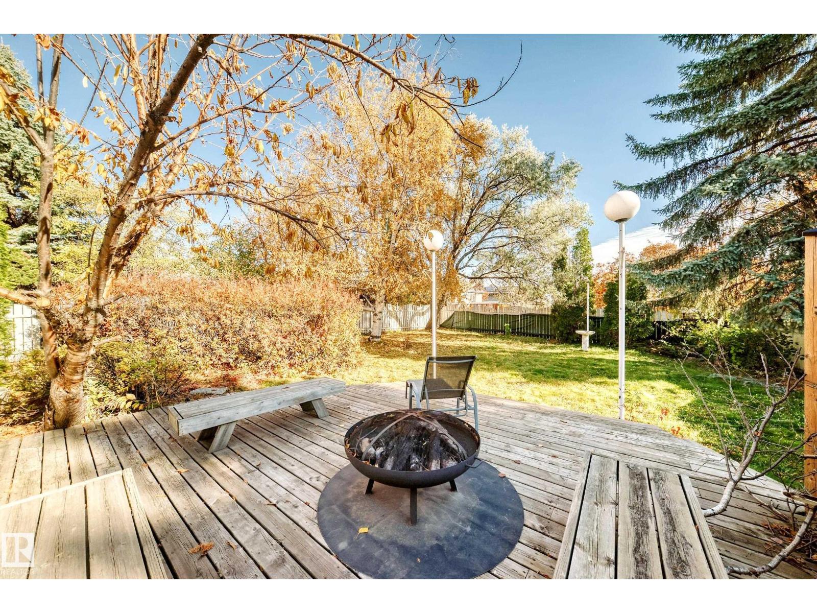 92 Howson Crescent NW, photo 56