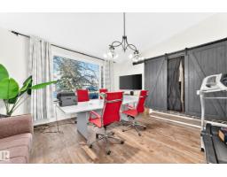 92 Howson Cr Nw, Edmonton, AB T5A4T9 Photo 9