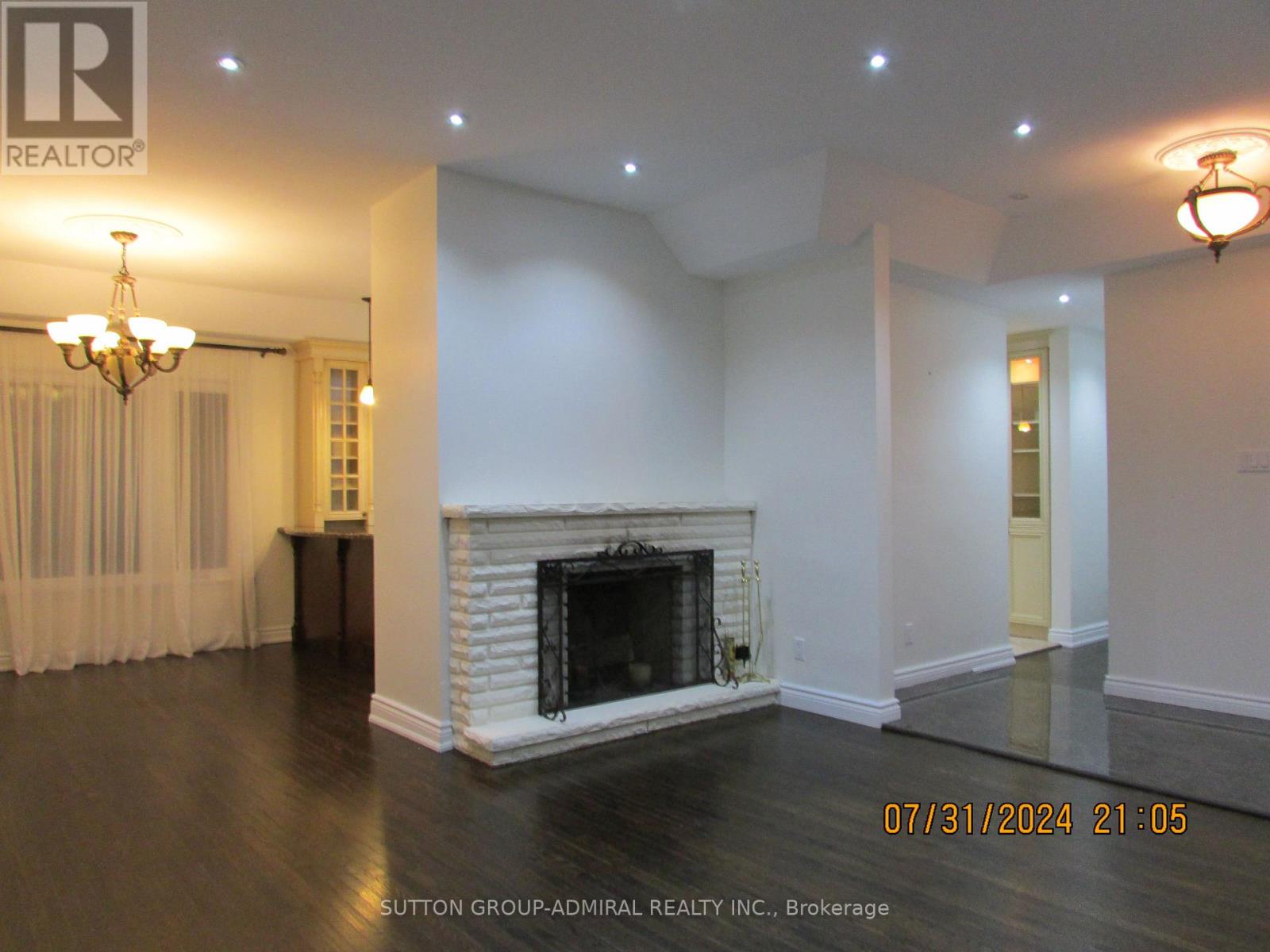 62 LEISURE LANE, Richmond Hill (Mill Pond) — photo 2
