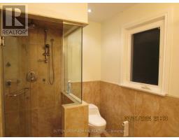 Main Fl - 62 Leisure Lane W, Richmond Hill, ON L4C4X1 Photo 11