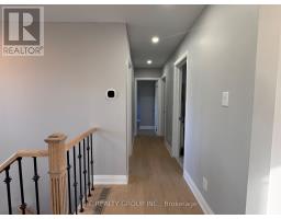 32 Upper King Richard Court, Markham, ON L3P1M1 Photo 8