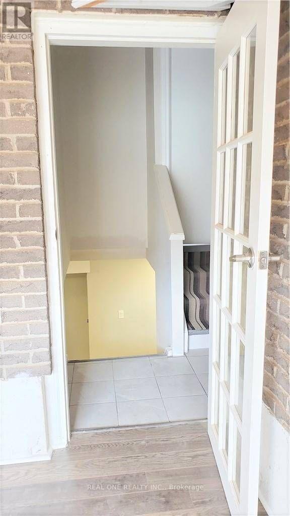 LOWER - 133 MCCRANEY STREET, Oakville (CP College Park) — photo 10