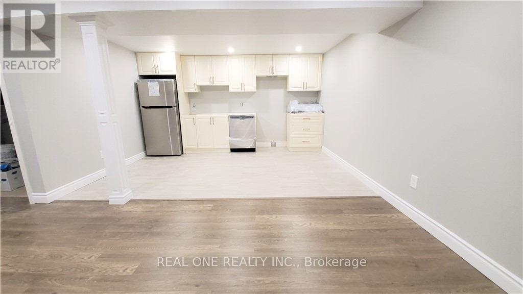 LOWER - 133 MCCRANEY STREET, Oakville (CP College Park) — photo 12