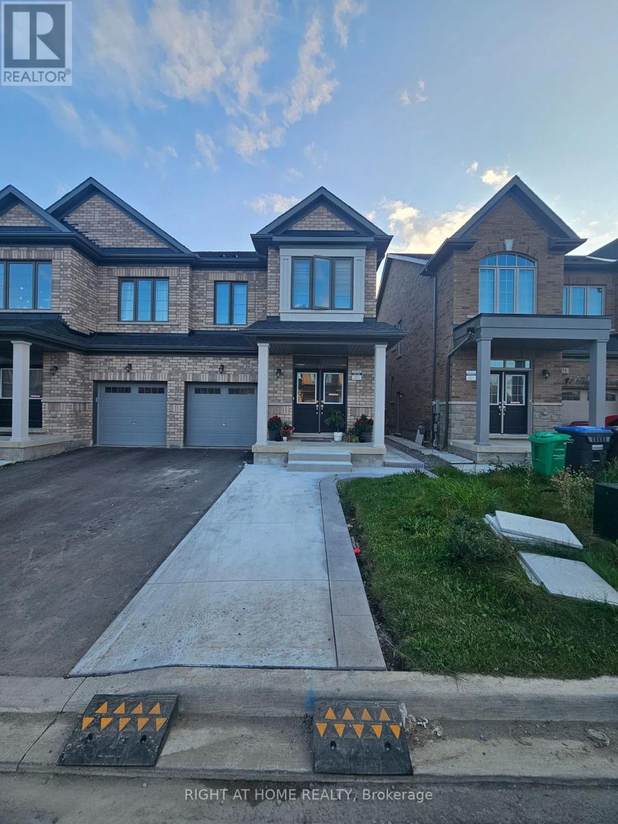 MAIN - 32 TRUFFLE COURT, Brampton (Northwest Brampton)