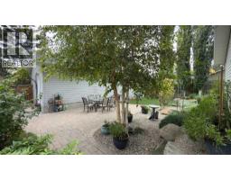 7048 61 Avenue Nw, Calgary, AB T3B3H8 Photo 25