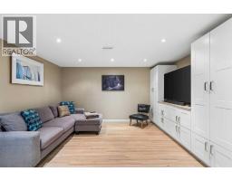 7048 61 Avenue Nw, Calgary, AB T3B3H8 Photo 19