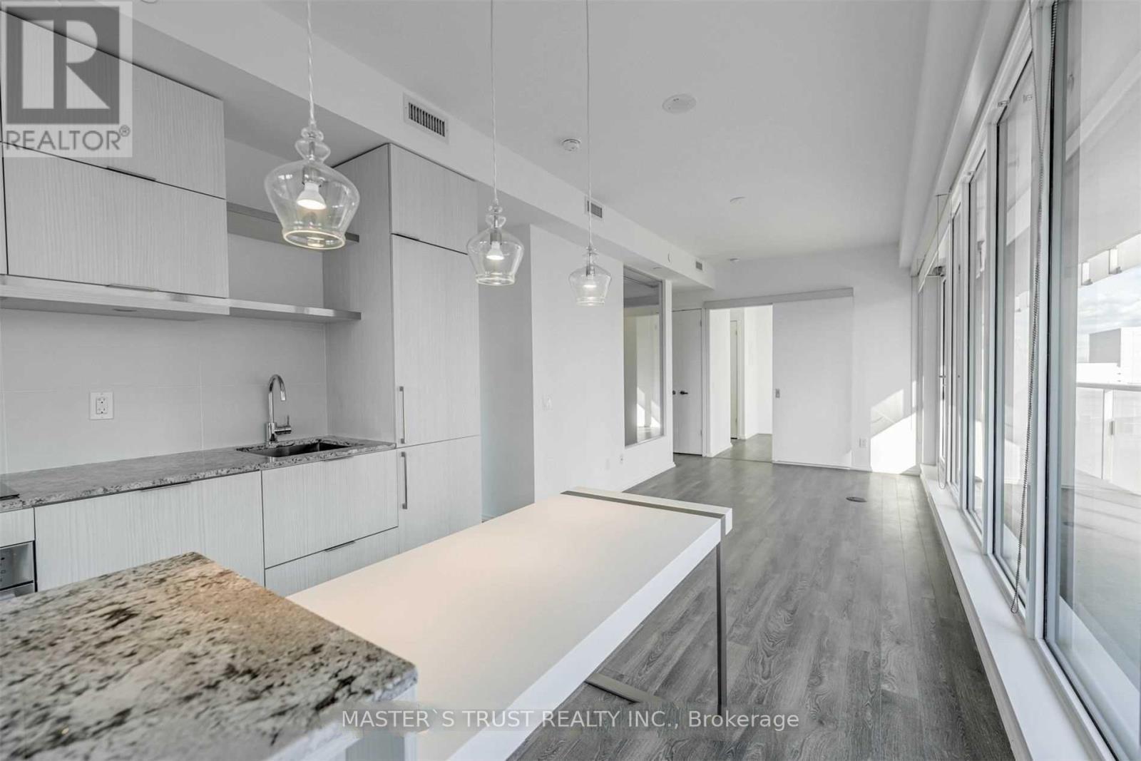 2109 - 197 YONGE STREET, Toronto (Church-Yonge Corridor) — photo 5