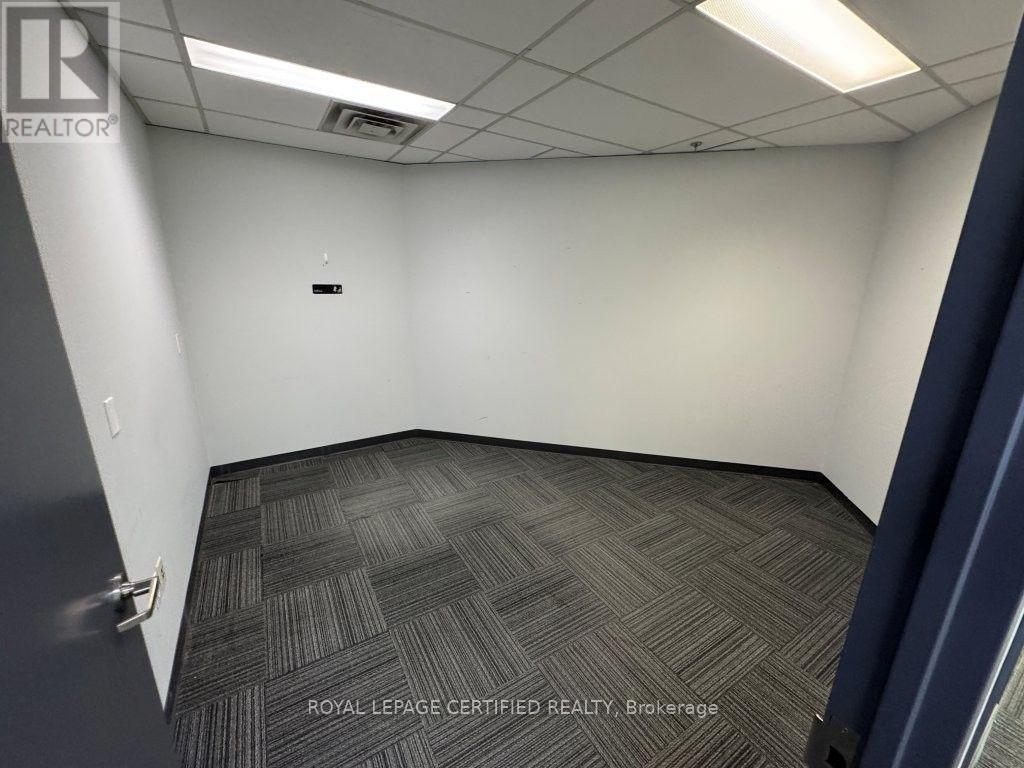 205 - 2800 SKYMARK AVENUE, Mississauga (Airport Corporate) — photo 12