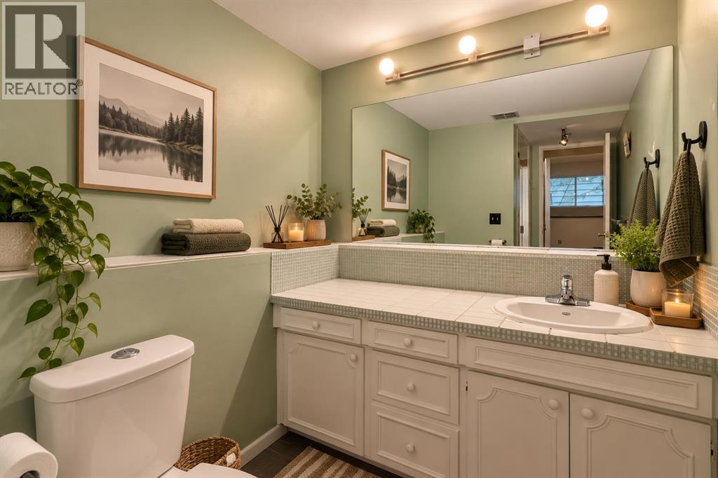 107 Bermuda Close NW - photo 32