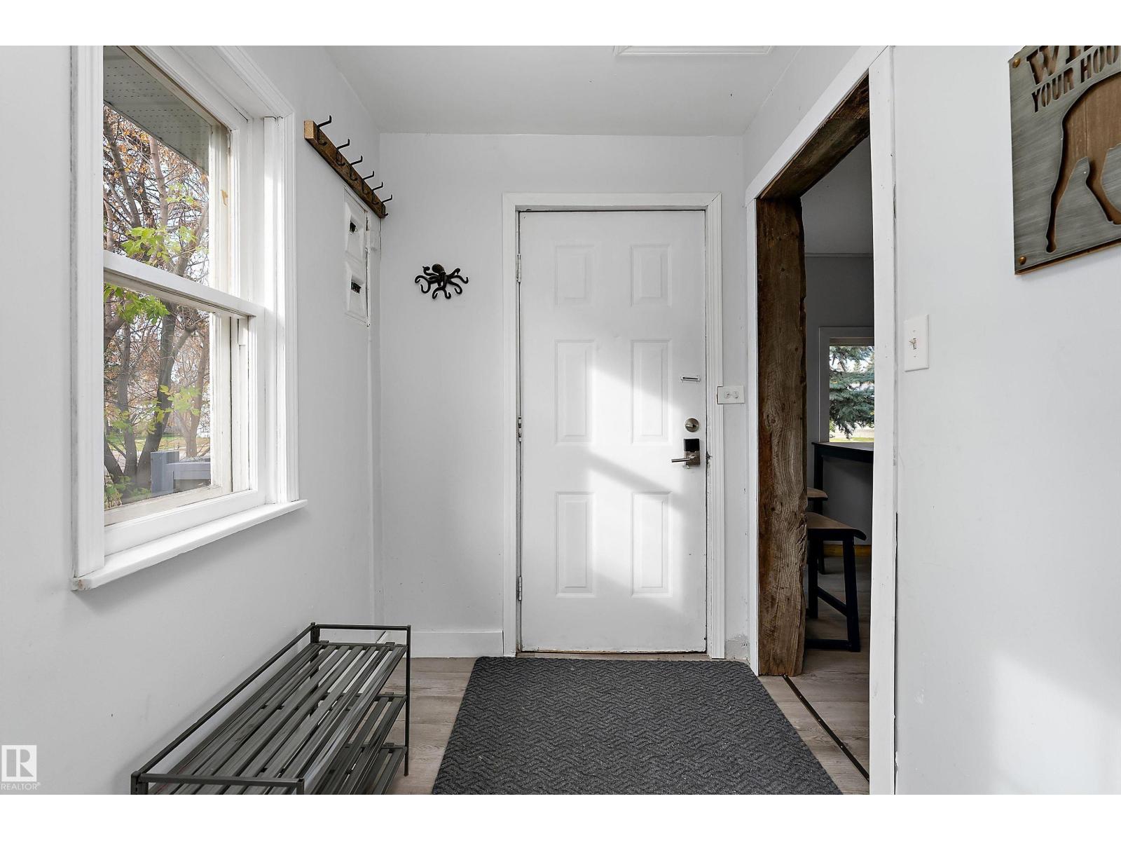 3913 53a ST, Wetaskiwin 2