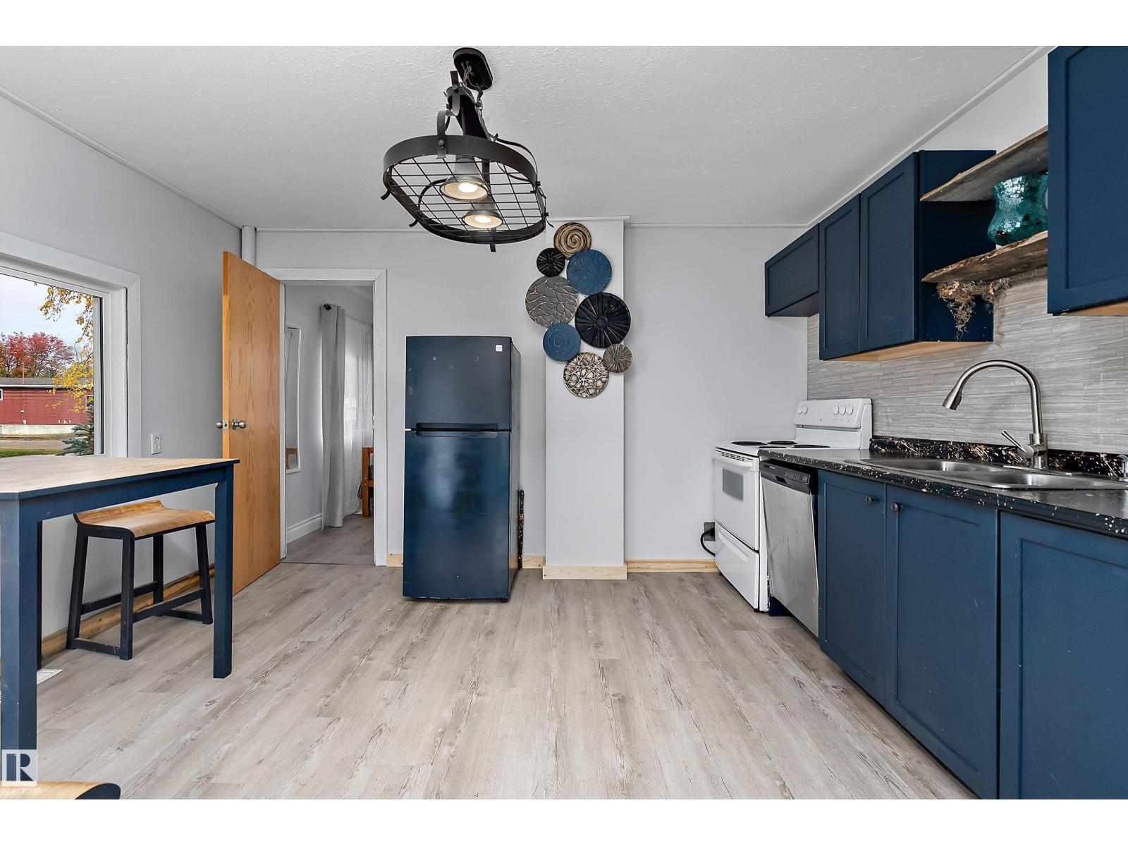 3913 53a ST, Wetaskiwin 4
