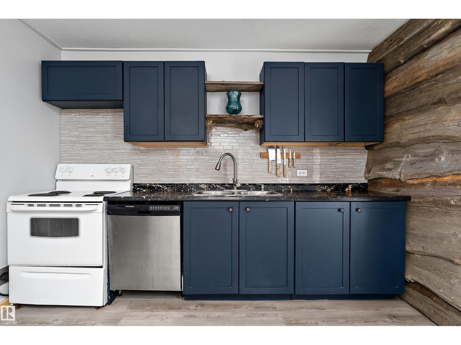 3913 53a ST, Wetaskiwin 5