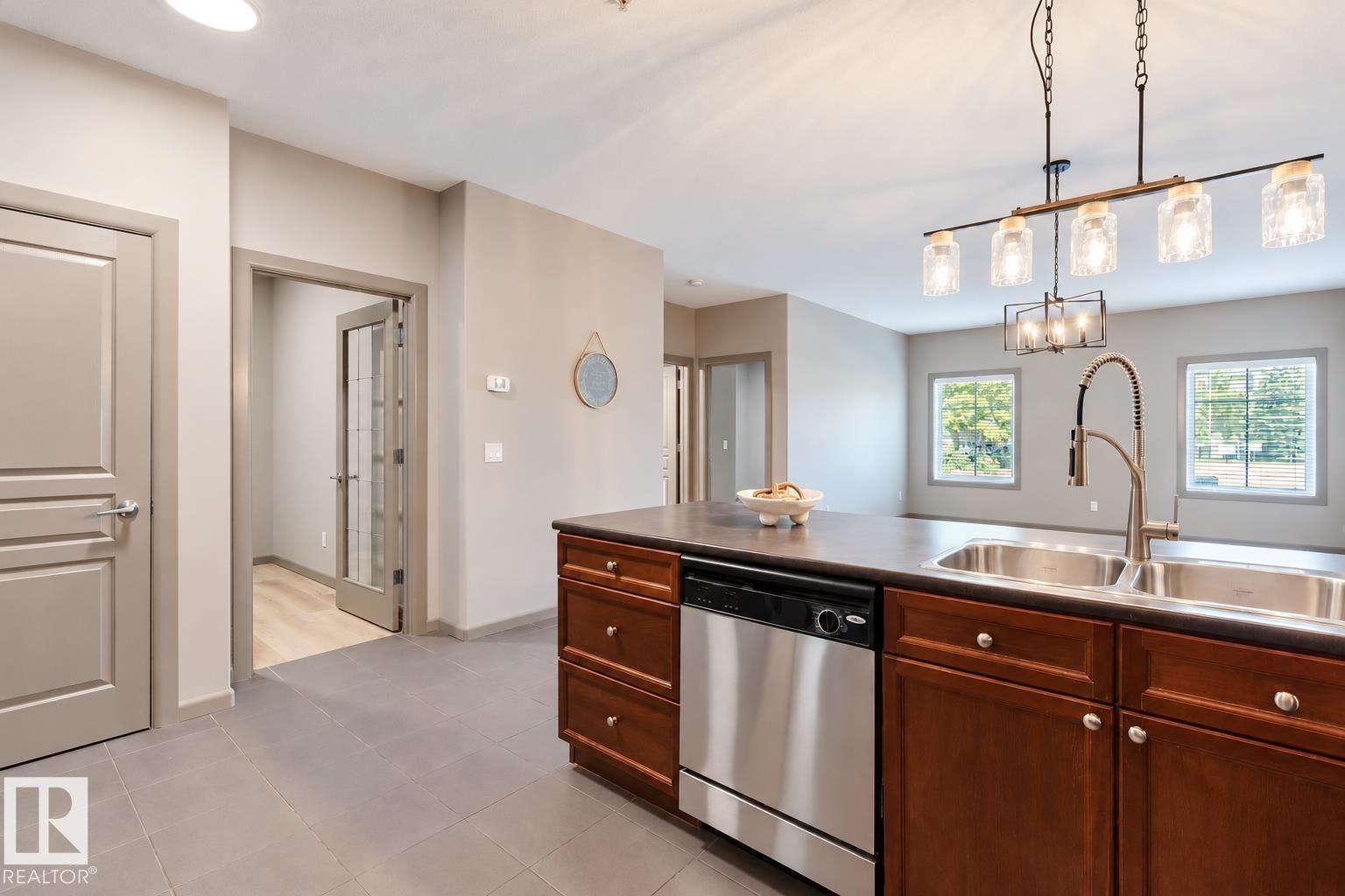 #106 160 MAGRATH RD NW, Edmonton — photo 15