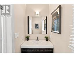 35 Regal Road, Toronto, ON M6H2J6 Photo 14