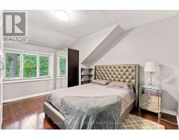 35 Regal Road, Toronto, ON M6H2J6 Photo 17