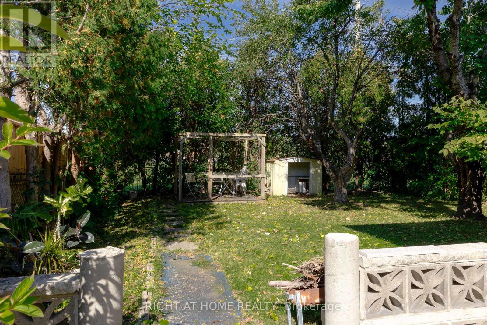 62 IANGROVE TERRACE - 39