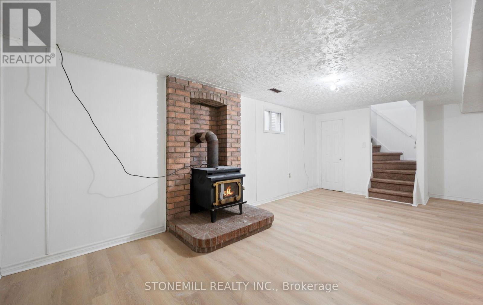 76 COLLINGS AVENUE - 38