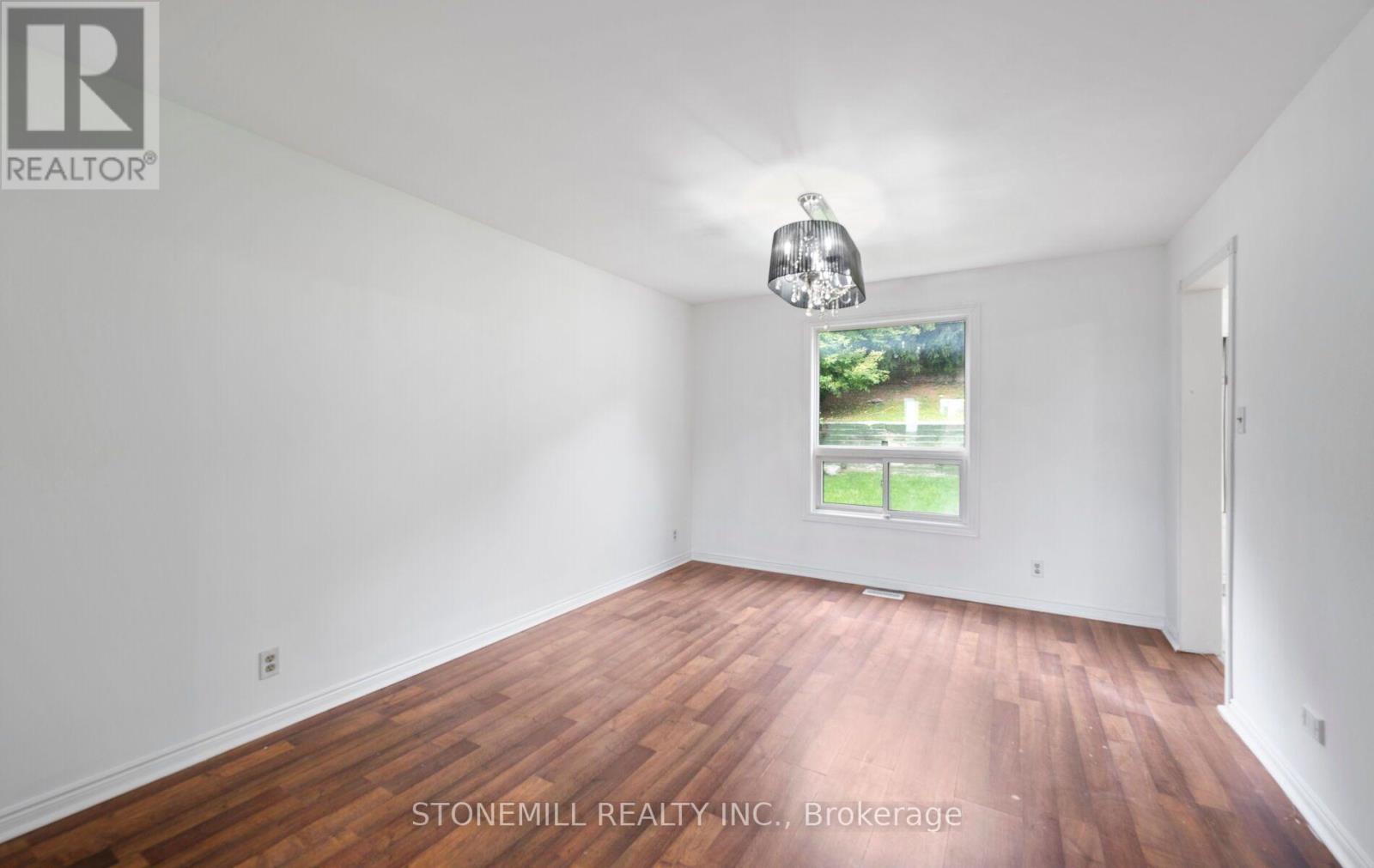 76 COLLINGS AVENUE - 9
