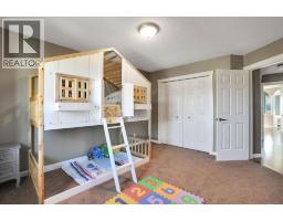 331 Wood Valley Bay Sw, Calgary, AB T2W5Y6 Photo 27