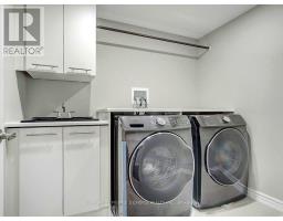 3309 Bobwhite Mews, Mississauga, ON L5N6E9 Photo 15