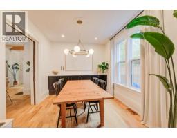 22 Whitney Place, Kitchener, ON N2G2X5 Photo 12
