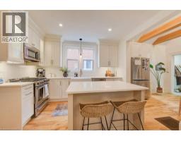 22 Whitney Place, Kitchener, ON N2G2X5 Photo 15