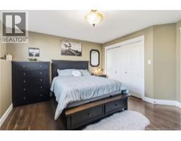 136 Holland Drive, photo 22