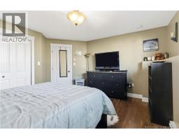 136 Holland Drive, photo 23
