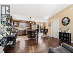 136 Holland Drive, photo 10