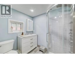 22 Whitney Place, Kitchener, ON N2G2X5 Photo 25