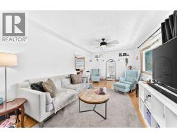 Primary Bedroom - 3927 40a Avenue, Red Deer, AB T4N2W9 Photo 9