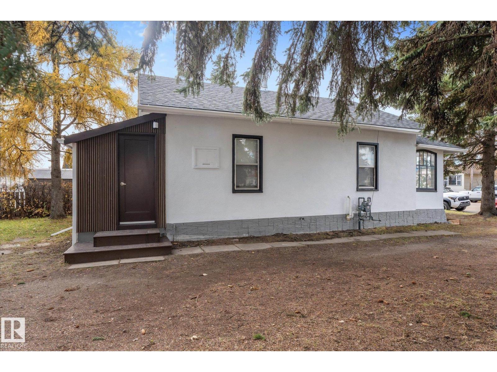 4909 50 Street, photo 26