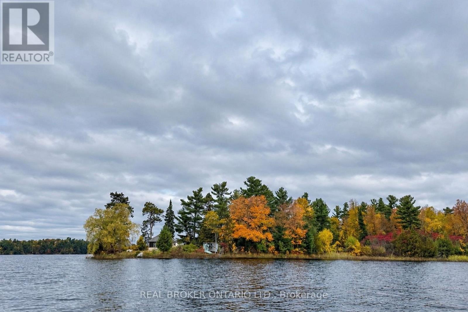 1 BUTTERFIELD ISLAND, Rideau Lakes — photo 2