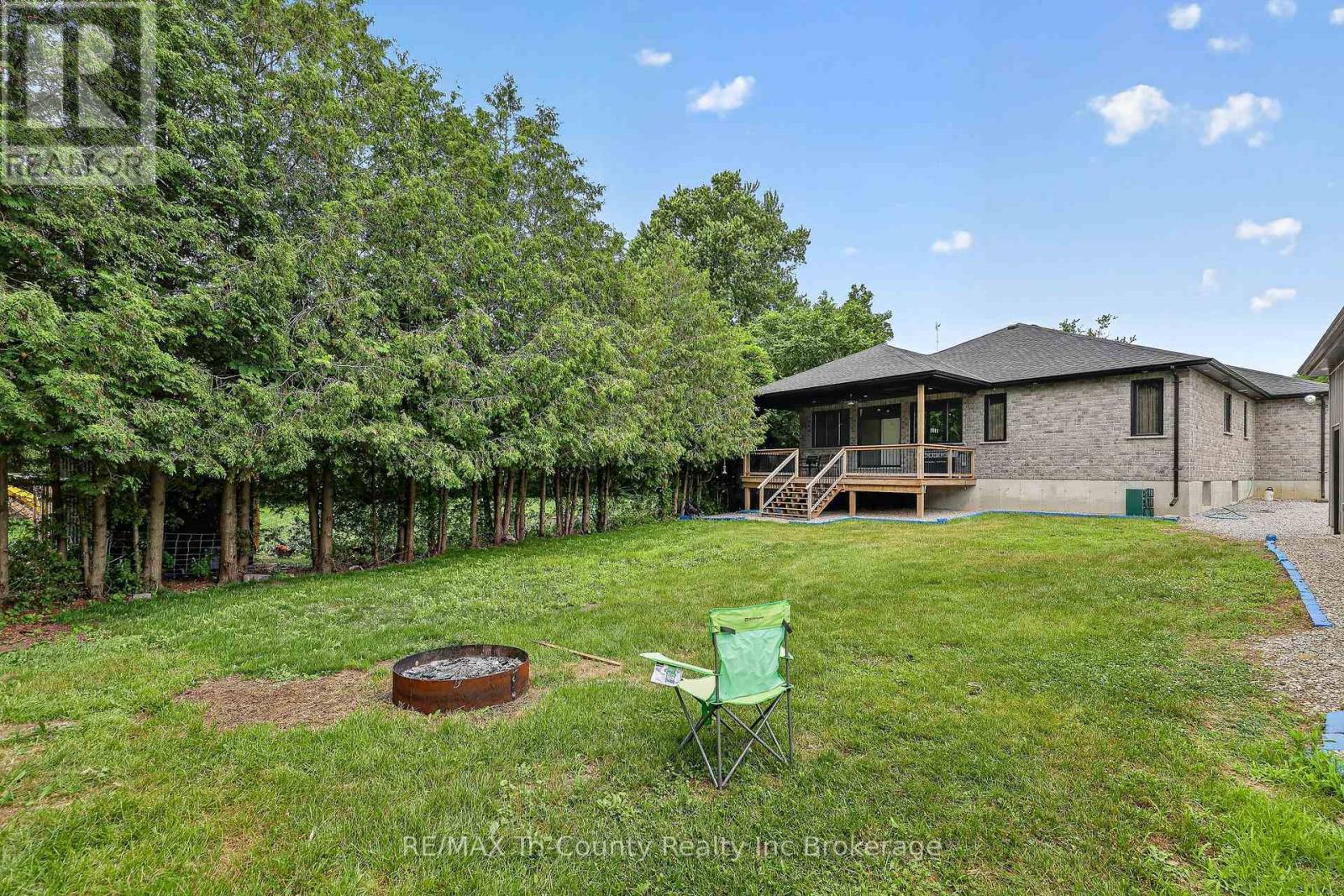 520 FAIRGROUND ROAD W, Norfolk (Fairground) — photo 9