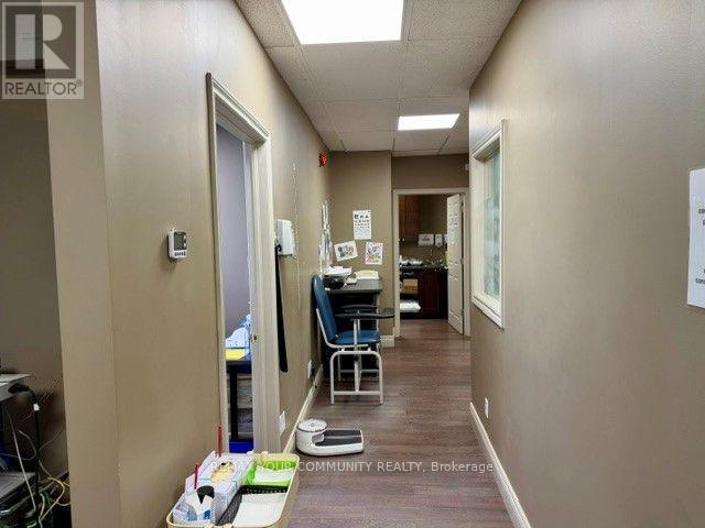 102 & 103-107 Holland Street, Bradford West Gwillimbury photo 10