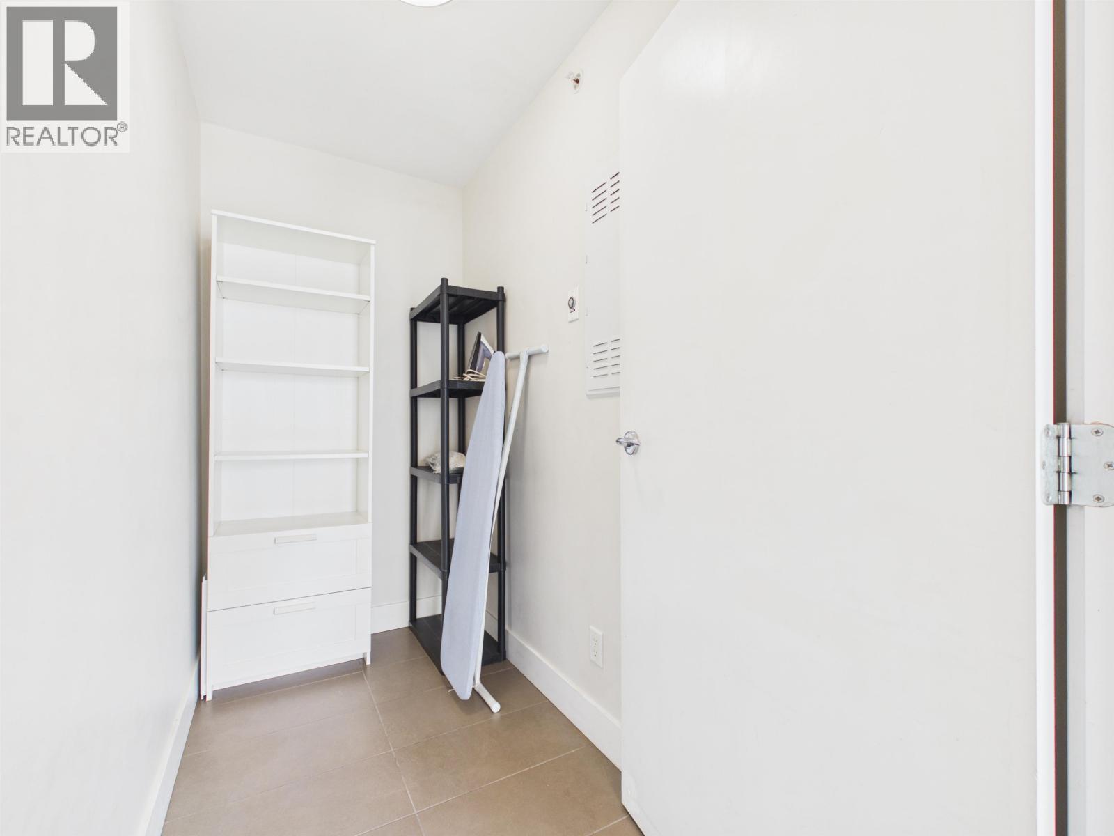 Photo of 1101 535 SMITHE STREET 20