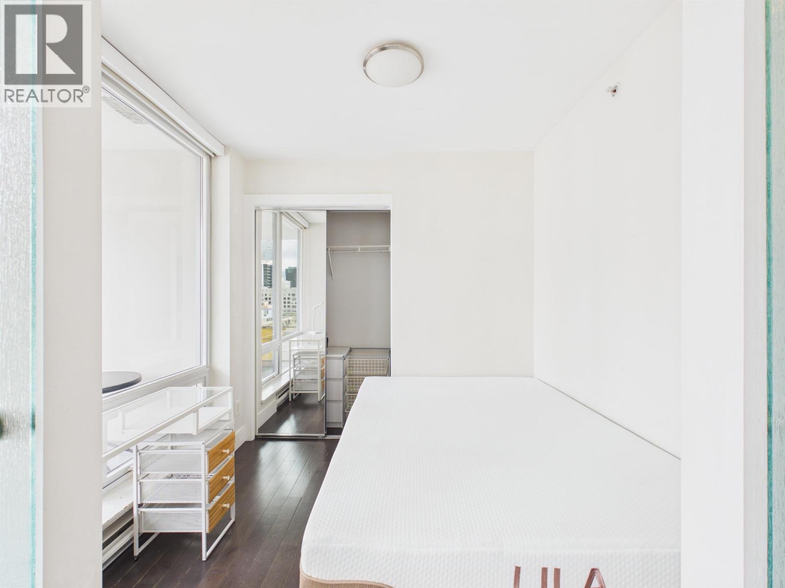 Photo of 1101 535 SMITHE STREET 19