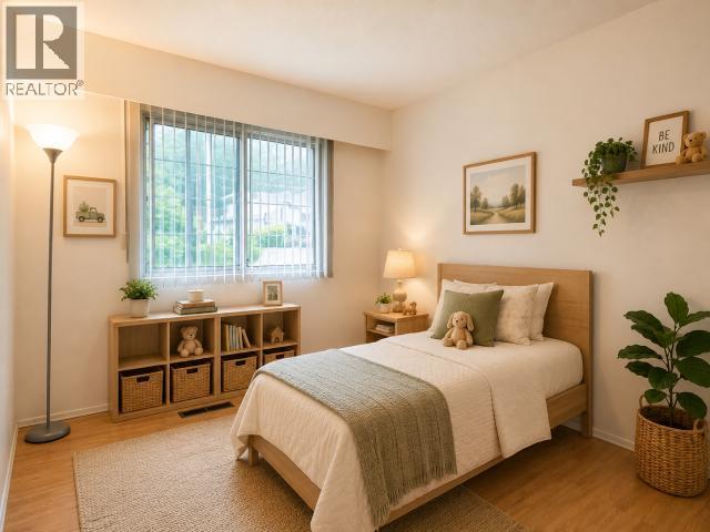 3571 MACKENZIE AVE, Powell River - Image 1